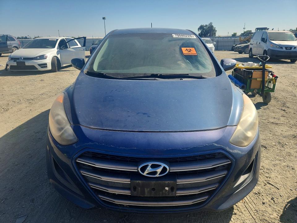 2016 Hyundai Elantra Gt მანქანა იყიდება აუქციონზე, vin: KMHD35LH1GU257089, აუქციონის ნომერი: 70080226