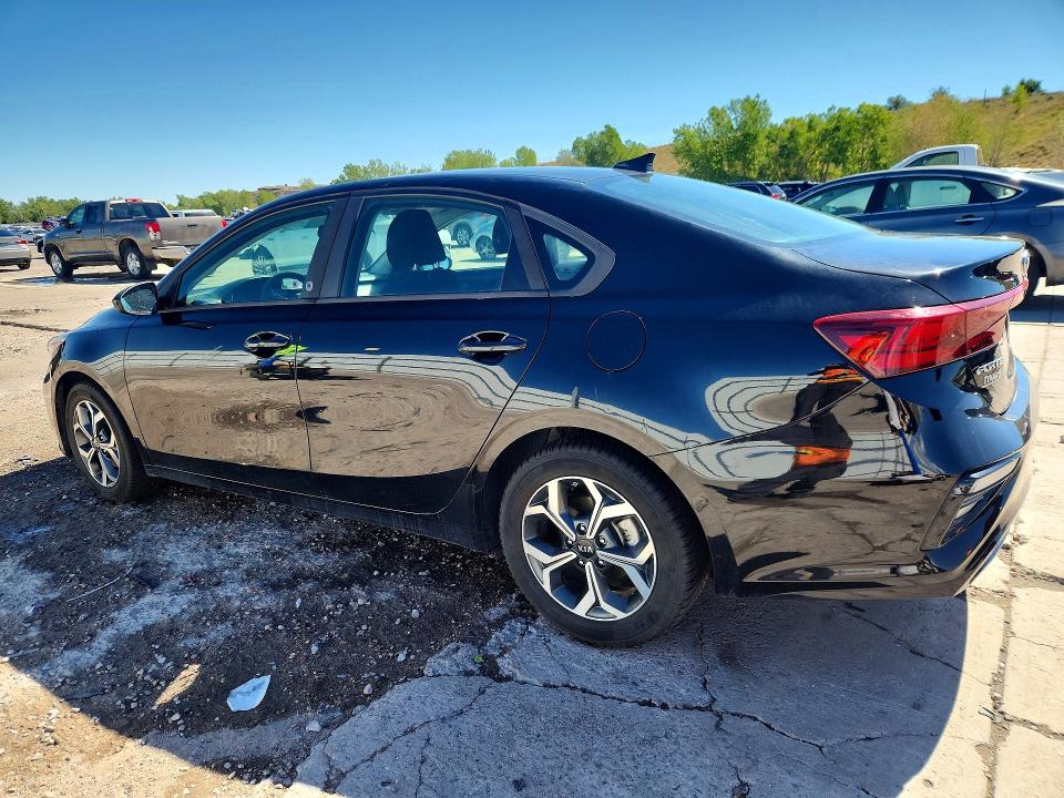 2019 Kia Forte მანქანა იყიდება აუქციონზე, vin: 3KPF24AD6KE013116, აუქციონის ნომერი: 67133446