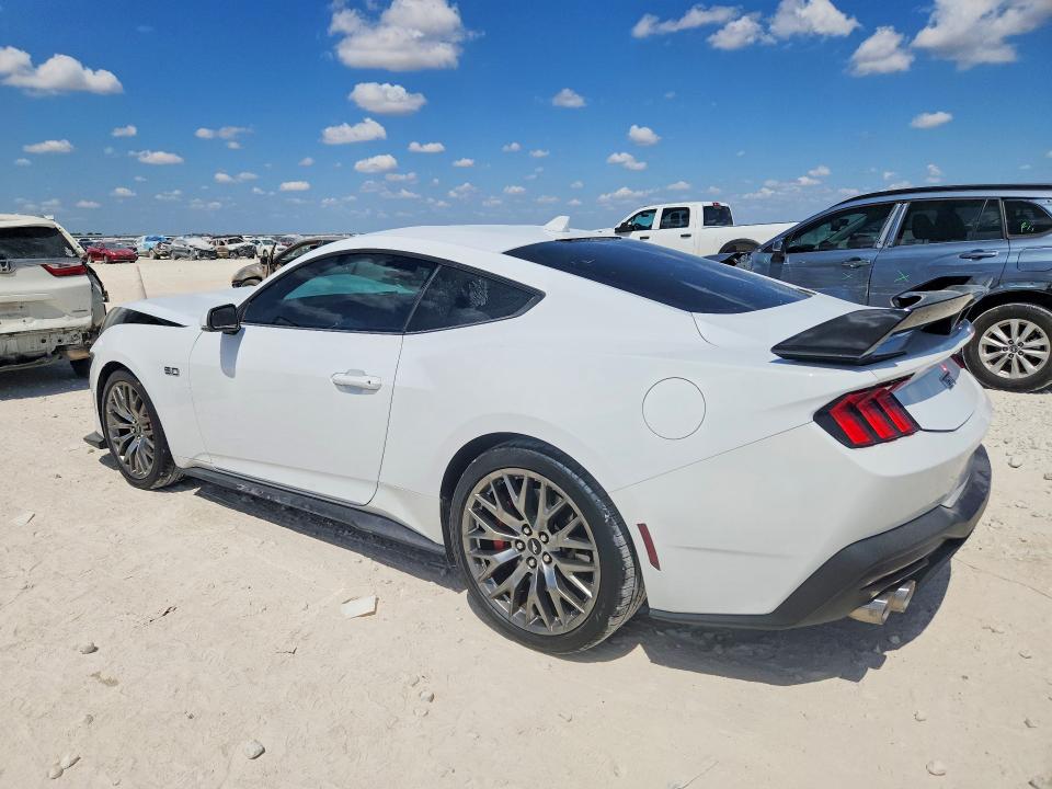 66912606 :رقم المزاد ، 1FA6P8CF1R5402491 vin ، 2024 Ford Mustang مزاد بيع