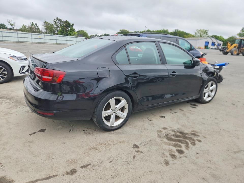 67127456 :رقم المزاد ، 3VW267AJ7GM324459 vin ، 2016 Volkswagen Jetta مزاد بيع