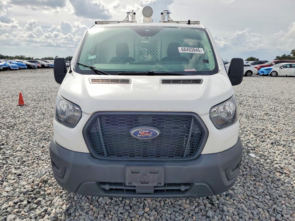 68493946 :رقم المزاد ، 1FTBR1Y8XPKB93707 vin ، 2023 Ford Transit مزاد بيع