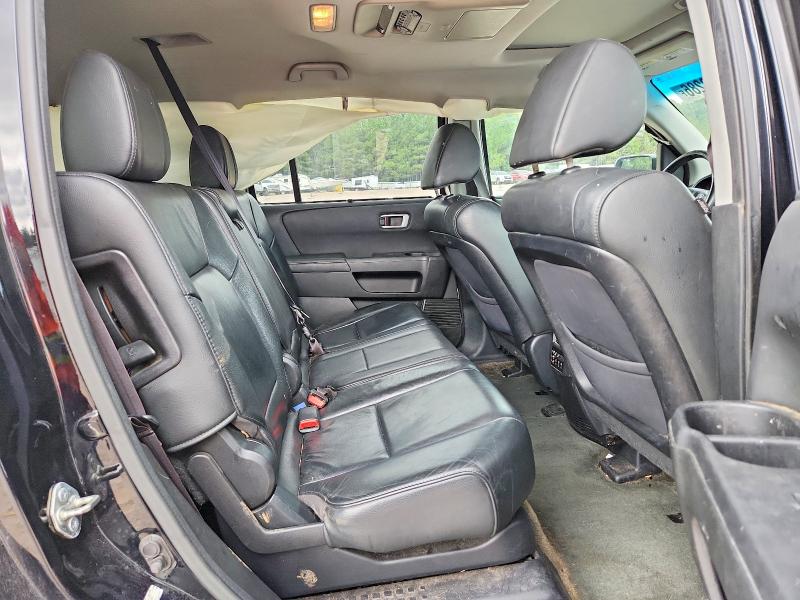 70682286 :رقم المزاد ، 5FNYF4H90FB041377 vin ، 2015 Honda Pilot مزاد بيع