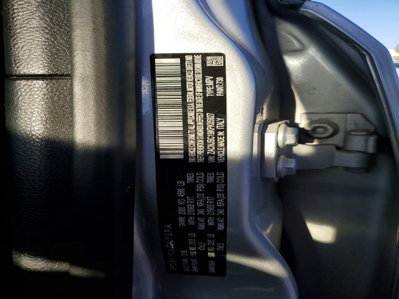 69962766 :رقم المزاد ، ZACNJBC19KPK05927 vin ، 2019 Jeep Renegade مزاد بيع