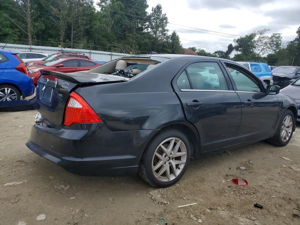 70430066 :رقم المزاد ، 3FAHP0JA3CR387899 vin ، 2012 Ford Fusion مزاد بيع
