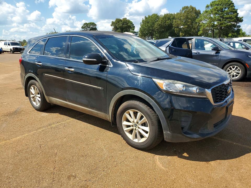 2019 Kia Sorento მანქანა იყიდება აუქციონზე, vin: 5XYPG4A31KG547768, აუქციონის ნომერი: 68149656