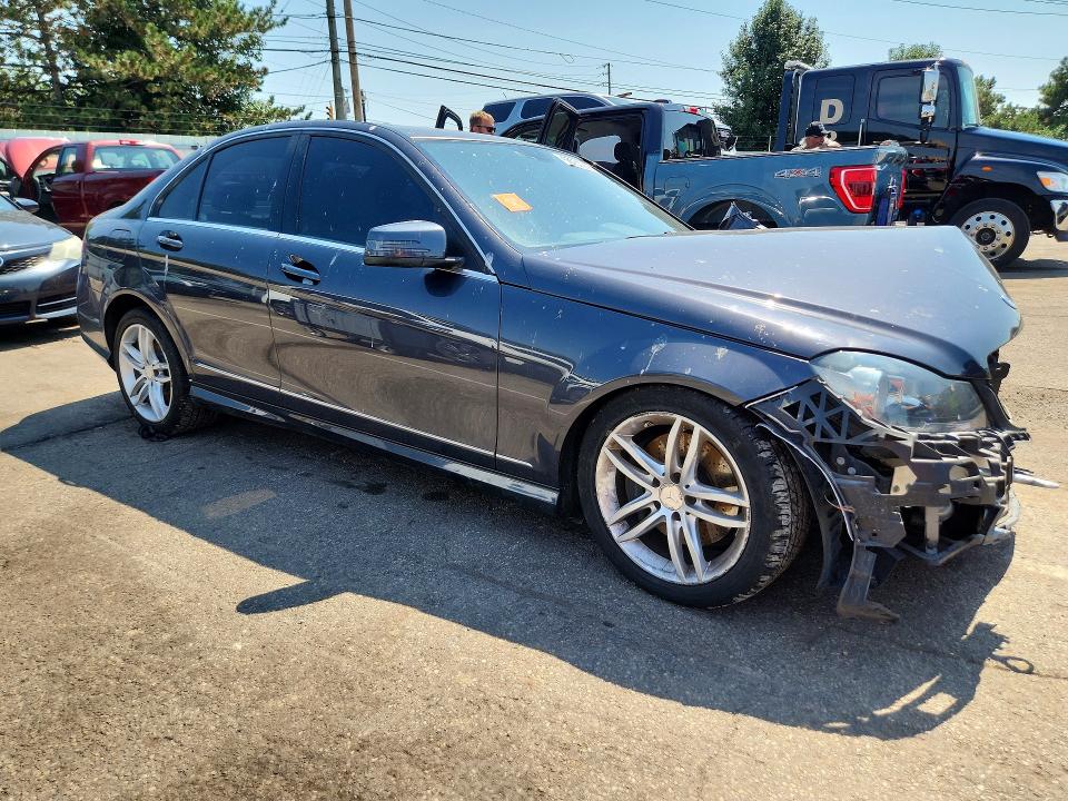 Aukcja sprzedaży 2013 Mercedes-benz C, vin: WDDGF8AB2DR247037, numer aukcji: 66737266