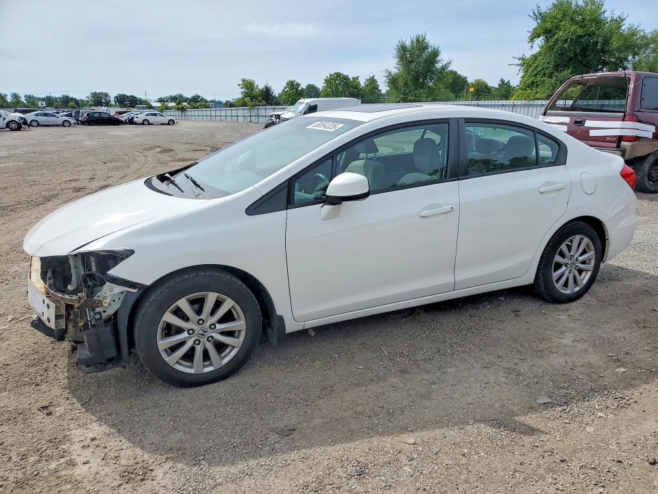Продажа на аукционе авто 2012 Honda Civic, vin: 2HGFB2F50CH024514, номер лота: 68064326