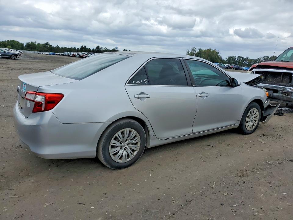 2012 Toyota Camry მანქანა იყიდება აუქციონზე, vin: 4T1BF1FK4CU627587, აუქციონის ნომერი: 70020126