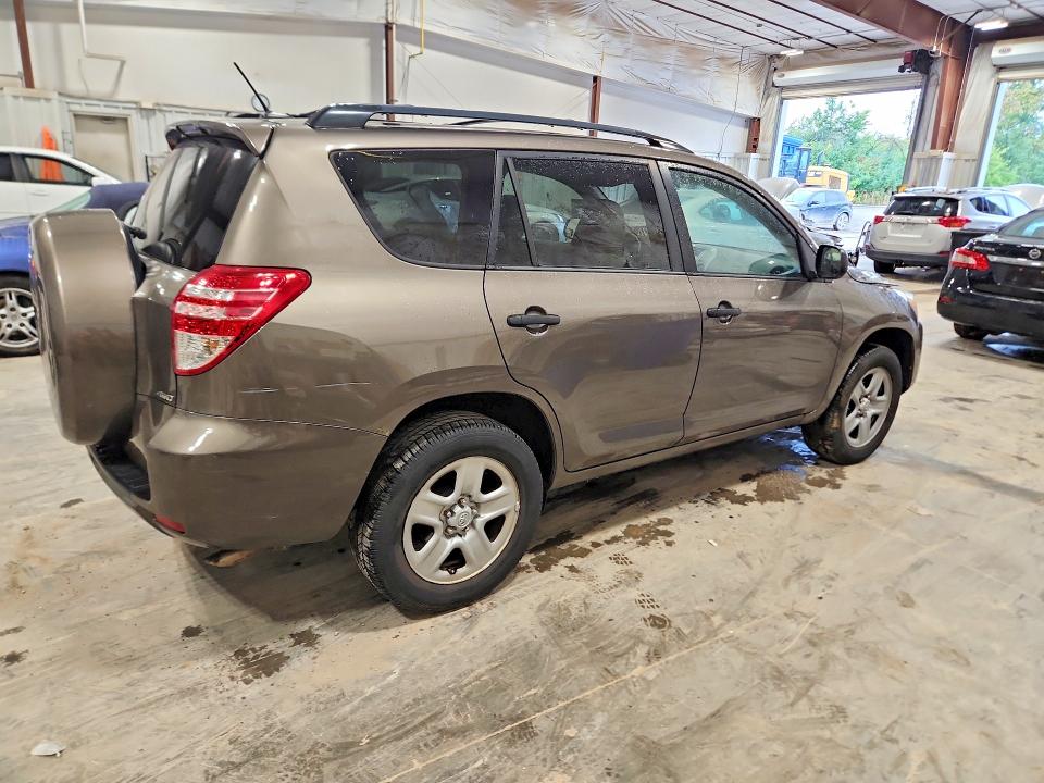 70678056 :رقم المزاد ، 2T3BF4DV2BW091646 vin ، 2011 Toyota Rav4 مزاد بيع