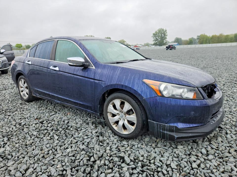 67172636 :رقم المزاد ، 1HGCP26368A121452 vin ، 2008 Honda Accord مزاد بيع
