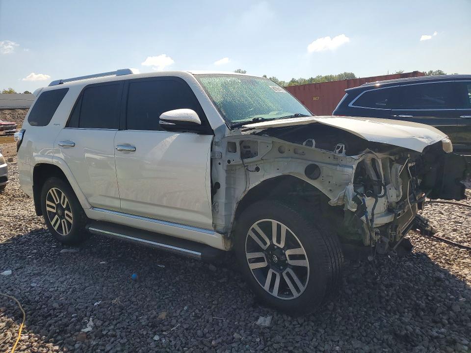 Продажа на аукционе авто 2016 Toyota 4runner, vin: JTEBU5JR8G5301972, номер лота: 68796116