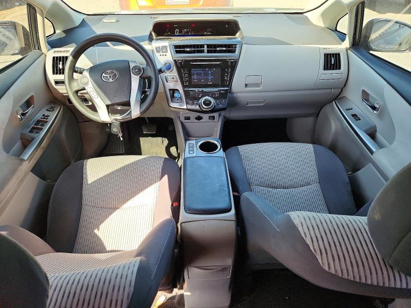 70884876 :رقم المزاد ، JTDZN3EU0FJ038689 vin ، 2015 Toyota Prius V مزاد بيع