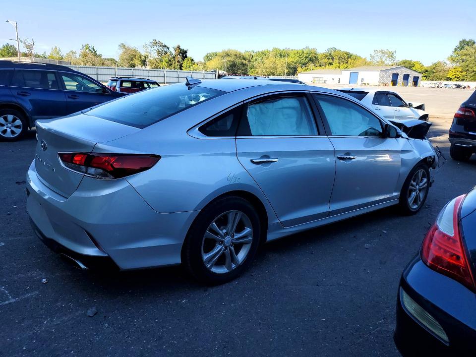 Продаж на аукціоні авто 2018 Hyundai Sonata, vin: 5NPE34AF7JH727681, номер лоту: 68800666