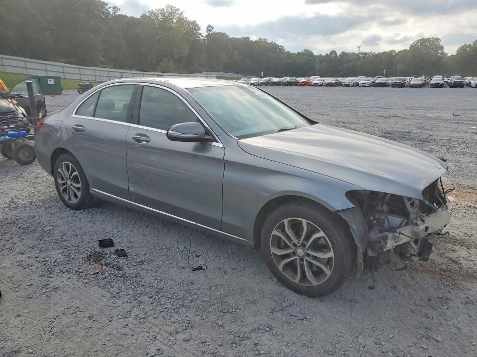 68659716 :رقم المزاد ، 55SWF4KB7FU032967 vin ، 2015 Mercedes-benz C مزاد بيع