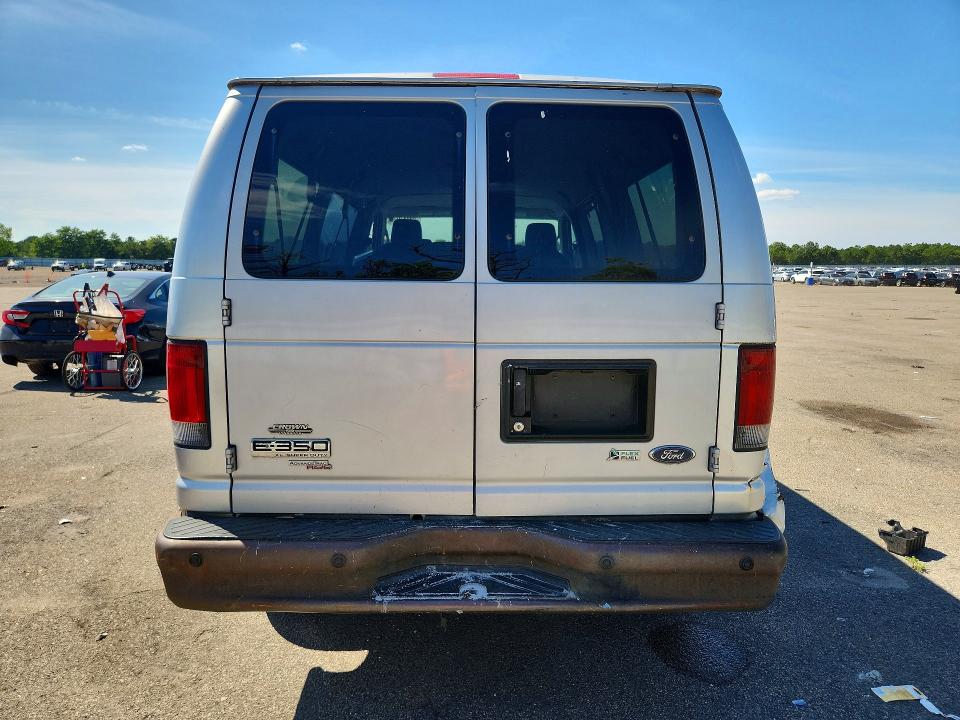 68017076 :رقم المزاد ، 1FBNE3BL1CDB32640 vin ، 2012 Ford Econoline مزاد بيع
