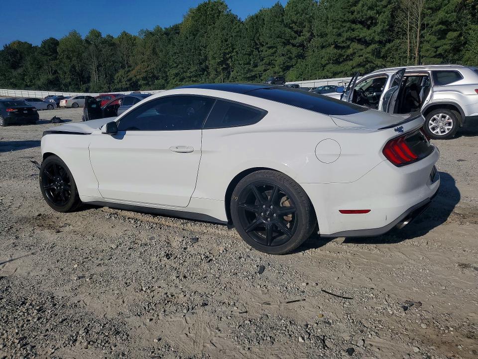 68714156 :رقم المزاد ، 1FA6P8TH8J5158814 vin ، 2018 Ford Mustang مزاد بيع
