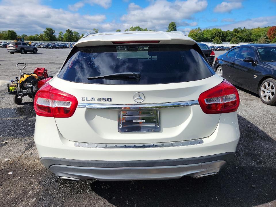 Aukcja sprzedaży 2017 Mercedes-benz Gla, vin: WDCTG4EB5HJ333868, numer aukcji: 70945636