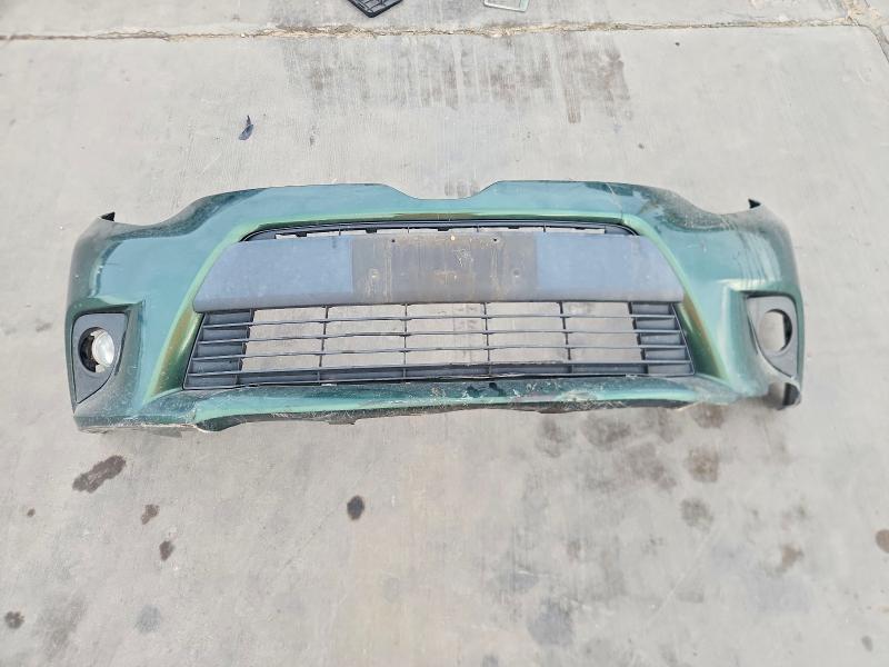 67823806 :رقم المزاد ، 5YFBPRHE5EP024770 vin ، 2014 Toyota Corolla مزاد بيع