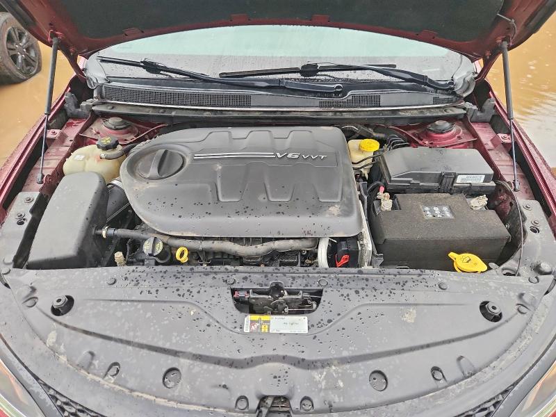 Продажа на аукционе авто 2015 Chrysler 200, vin: 1C3CCCBG4FN528186, номер лота: 66692516