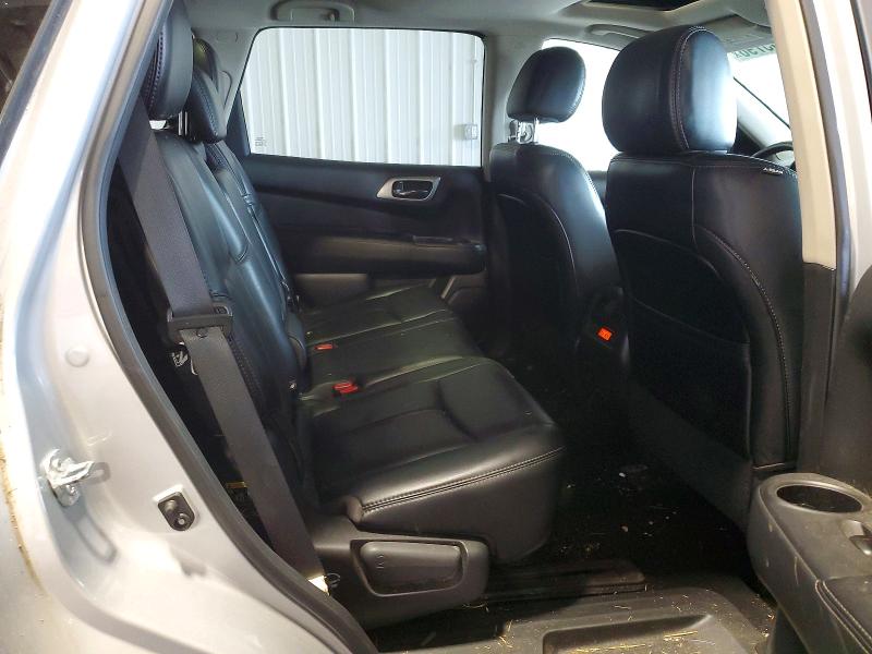 69005796 :رقم المزاد ، 5N1DR2MM6HC643507 vin ، 2017 Nissan Pathfinder مزاد بيع