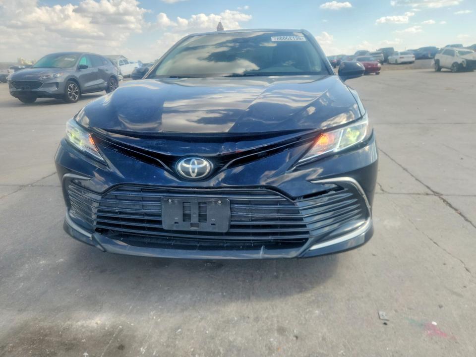 68062136 :رقم المزاد ، 4T1C11AK2PU082294 vin ، 2023 Toyota Camry مزاد بيع