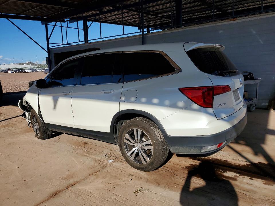 70029226 :رقم المزاد ، 5FNYF6H5XHB037686 vin ، 2017 Honda Pilot مزاد بيع