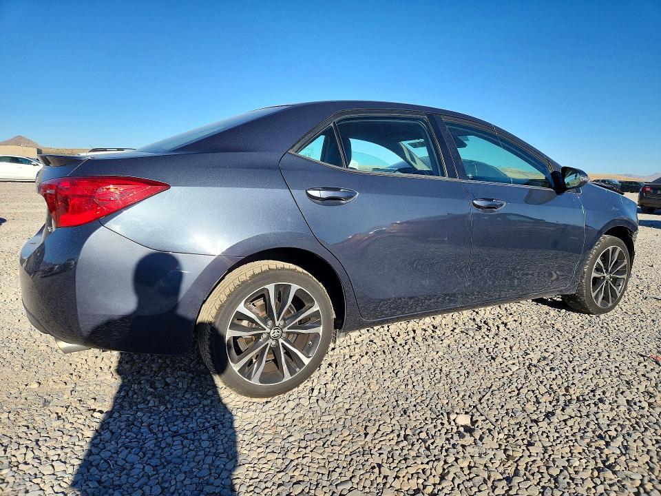 67658226 :رقم المزاد ، 2T1BURHEXHC888078 vin ، 2017 Toyota Corolla مزاد بيع