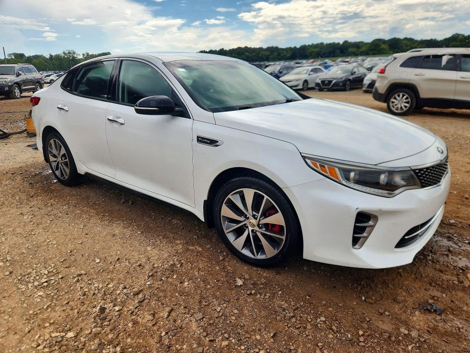 Aukcja sprzedaży 2017 Kia Optima, vin: 5XXGW4L27HG137951, numer aukcji: 68497386