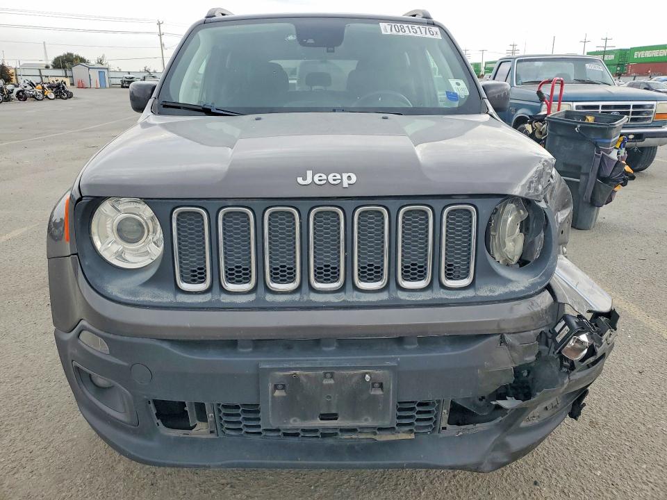 Продажа на аукционе авто 2018 Jeep Renegade, vin: ZACCJABB2JPG75956, номер лота: 70815176