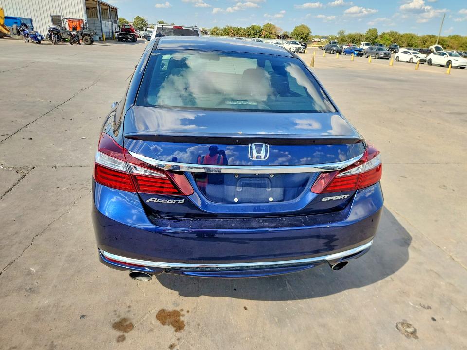 Aukcja sprzedaży 2017 Honda Accord, vin: 1HGCR2F54HA295435, numer aukcji: 68191516
