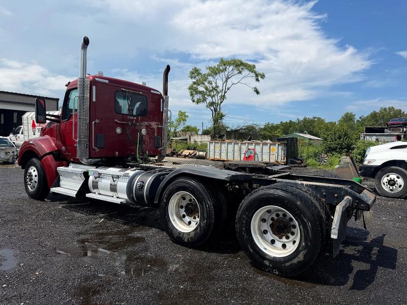 2020 Kenworth Construction მანქანა იყიდება აუქციონზე, vin: 1XKZDP9X6LJ418568, აუქციონის ნომერი: 68750026