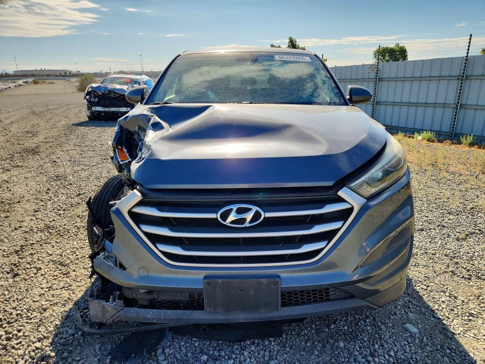 Продаж на аукціоні авто 2017 Hyundai Tucson, vin: KM8J23A40HU580917, номер лоту: 68329266