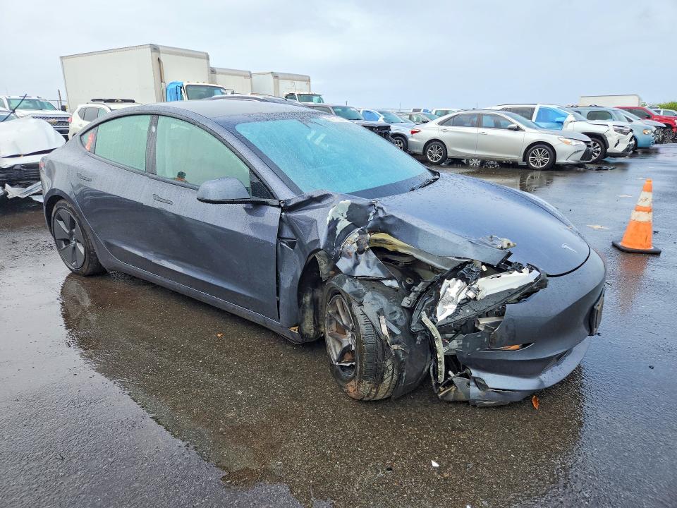 Продажа на аукционе авто 2023 Tesla Model 3, vin: 5YJ3E1EA5PF675604, номер лота: 67718646