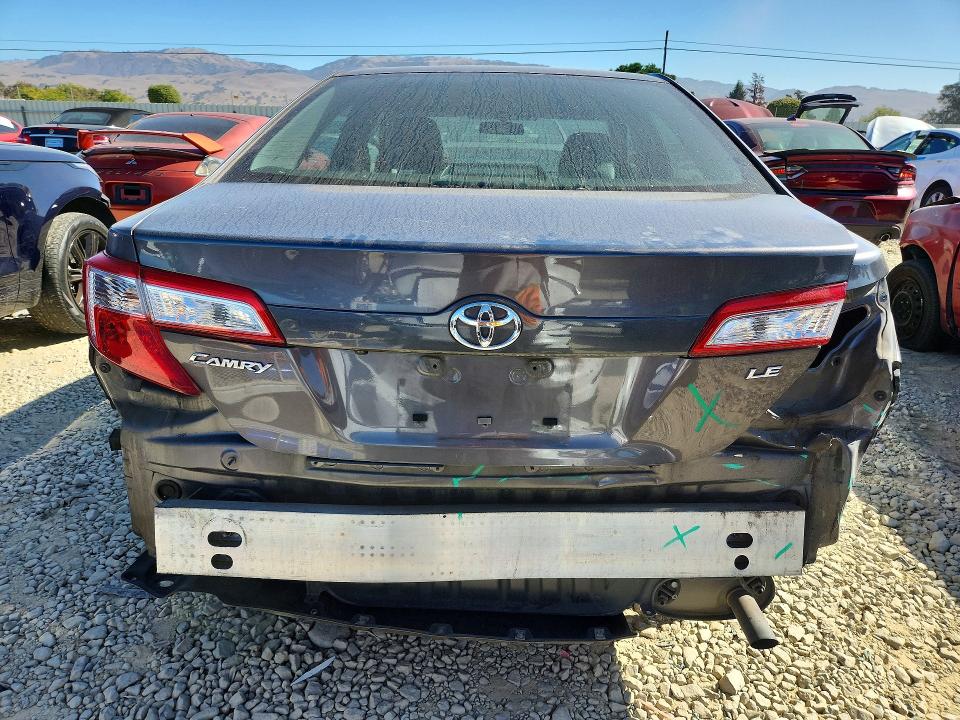 2014 Toyota Camry მანქანა იყიდება აუქციონზე, vin: 4T4BF1FK1ER377914, აუქციონის ნომერი: 71080176