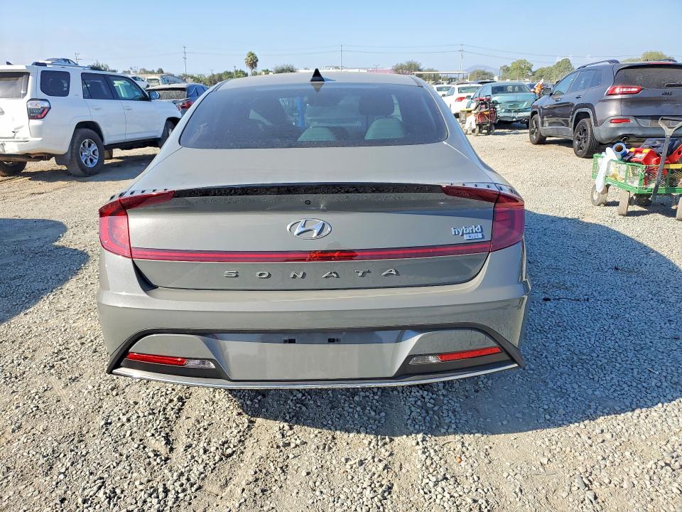 2021 Hyundai Sonata Hybrid მანქანა იყიდება აუქციონზე, vin: KMHL24JJ3MA017991, აუქციონის ნომერი: 69563296