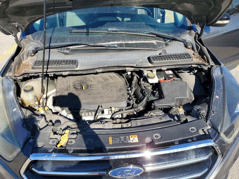 70812416 :رقم المزاد ، 1FMCU0JD3HUE32570 vin ، 2017 Ford Escape مزاد بيع