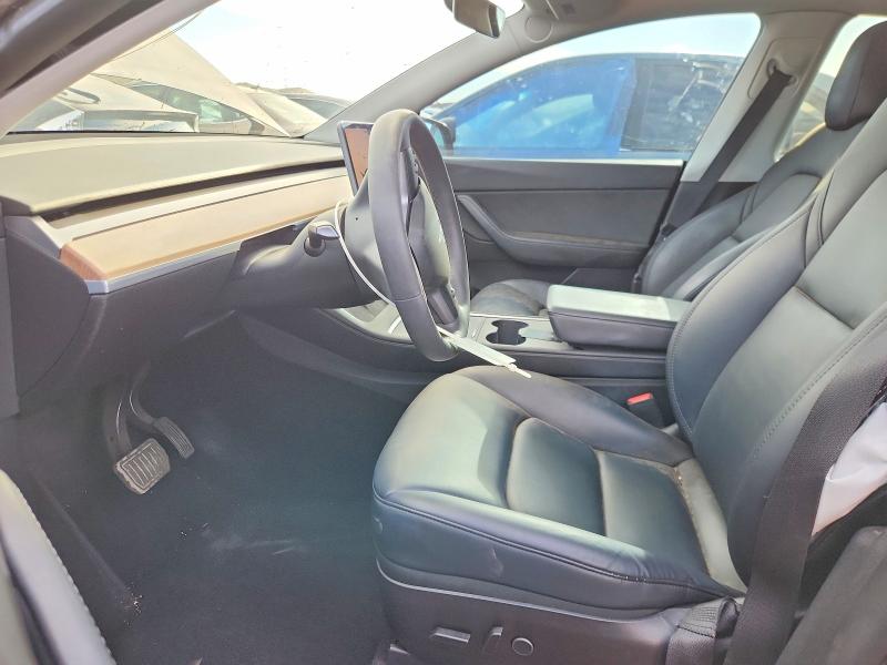 67827006 :رقم المزاد ، 7SAYGAEEXNF391887 vin ، 2022 Tesla Model Y مزاد بيع