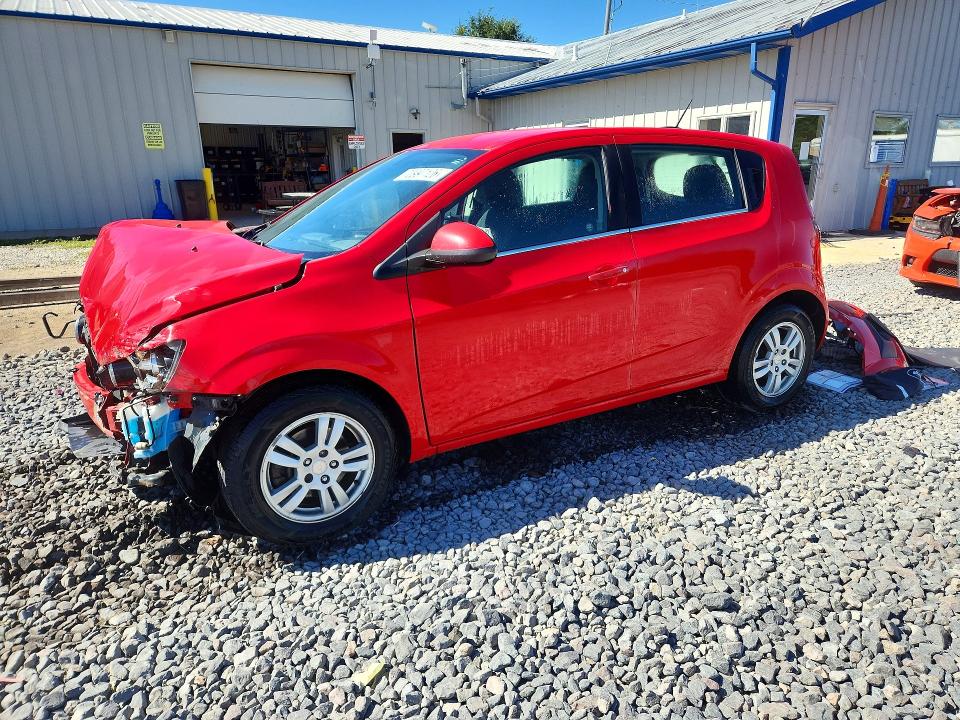 Aukcja sprzedaży 2015 Chevrolet Sonic, vin: 1G1JC6SG0F4211685, numer aukcji: 70997126