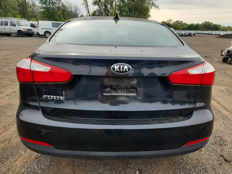 2016 Kia Forte მანქანა იყიდება აუქციონზე, vin: KNAFX4A68G5541355, აუქციონის ნომერი: 70279706