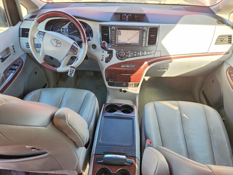 Продажа на аукционе авто 2014 Toyota Sienna, vin: 5TDYK3DC1ES462722, номер лота: 70489606