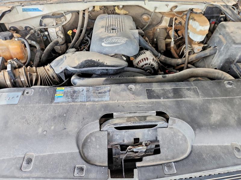 2003 Chevrolet Silverado მანქანა იყიდება აუქციონზე, vin: 1GCHC29U53E261191, აუქციონის ნომერი: 70264756