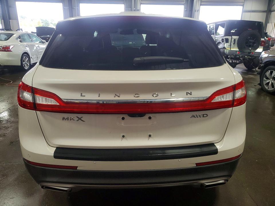 Продажа на аукционе авто 2016 Lincoln Mkx, vin: 2LMTJ8KR4GBL27708, номер лота: 69129796