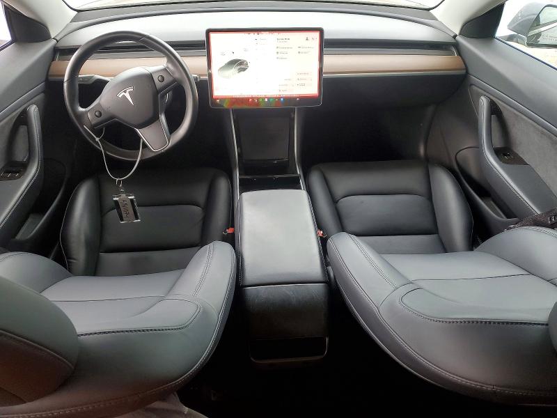 67058616 :رقم المزاد ، 5YJ3E1EA6JF050488 vin ، 2018 Tesla Model 3 مزاد بيع