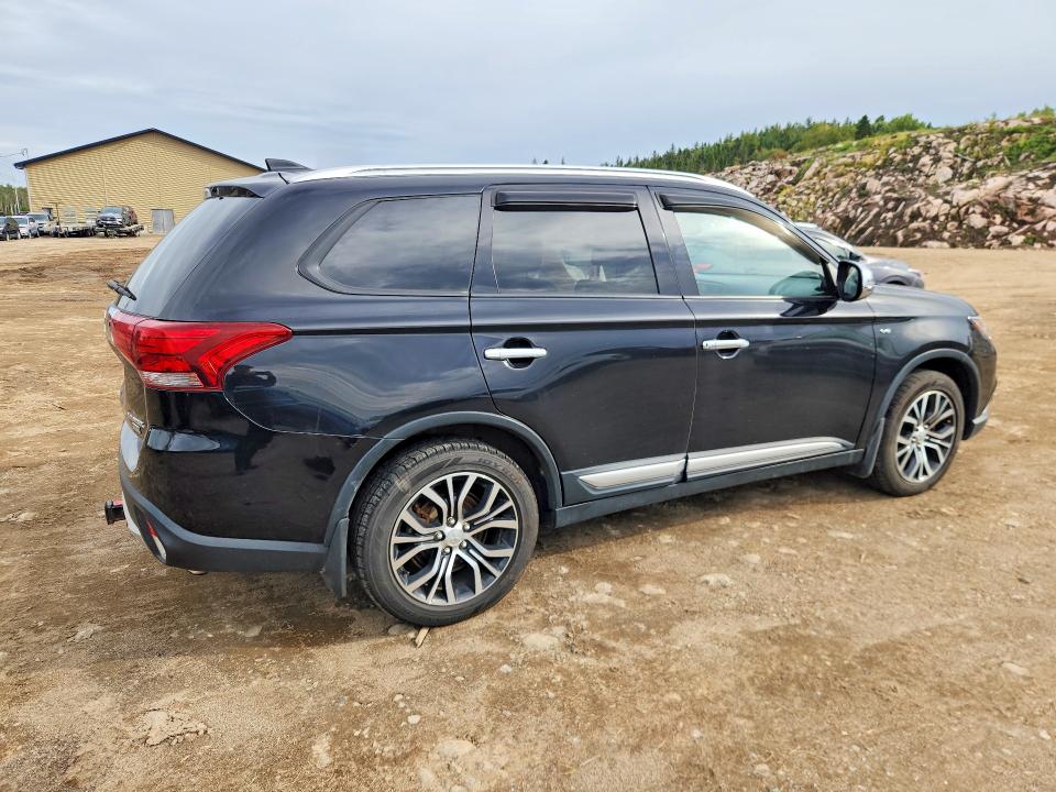 68046926 :رقم المزاد ، JA4JZ3AX9JJ601114 vin ، 2018 Mitsubishi Outlander مزاد بيع