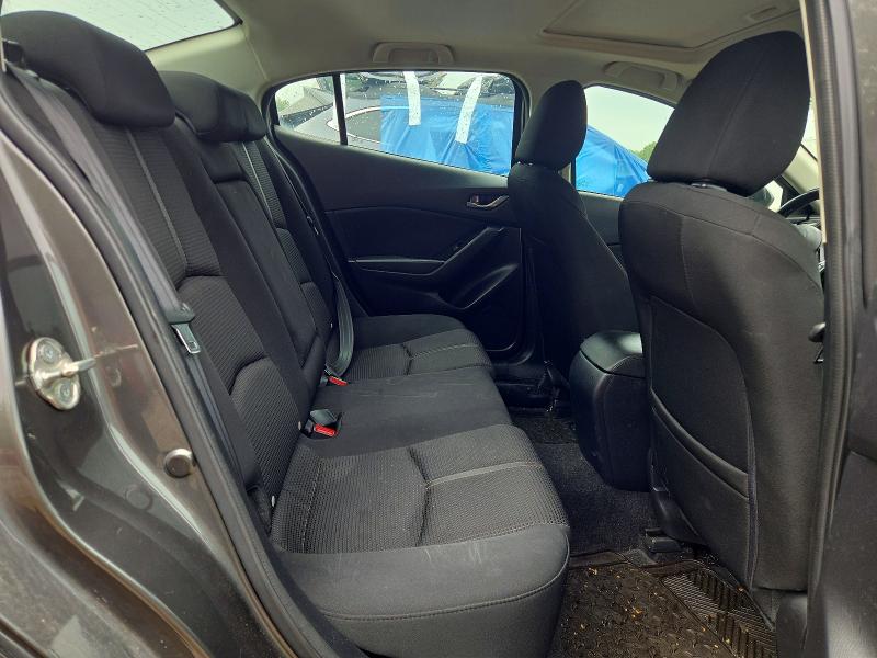 66651486 :رقم المزاد ، 3MZBN1V78JM254881 vin ، 2018 Mazda 3 مزاد بيع