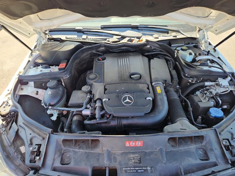67401286 :رقم المزاد ، WDDGF4HB0EG242799 vin ، 2014 Mercedes-benz C مزاد بيع