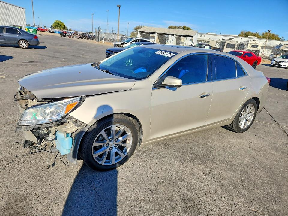 70541136 :رقم المزاد ، 1G11H5SL3EF279717 vin ، 2014 Chevrolet Malibu مزاد بيع
