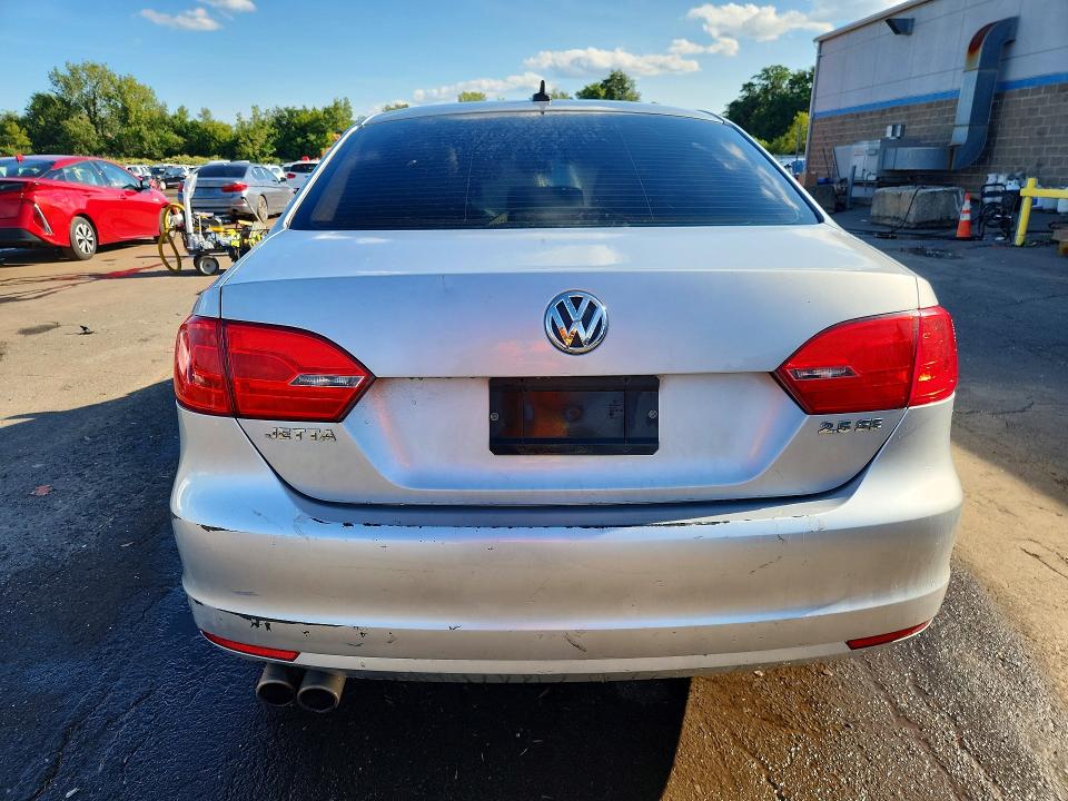 Aukcja sprzedaży 2011 Volkswagen Jetta, vin: 3VWDZ7AJ1BM327401, numer aukcji: 68009506