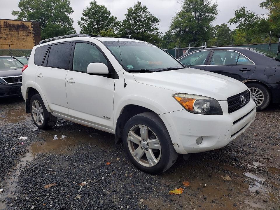 70180206 :رقم المزاد ، JTMBD32V166001817 vin ، 2006 Toyota Rav4 مزاد بيع