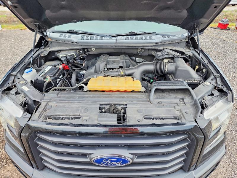 70551416 :رقم المزاد ، 1FTEW1EP5HFC01160 vin ، 2017 Ford F150 مزاد بيع